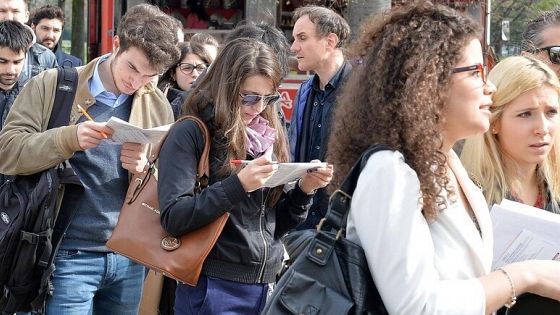 Gli Zoomers, una generazione che sta riscrivendo il futuro