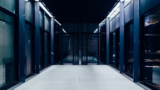Consumo energetico e AI: per calcolare gli impatti serve maggiore trasparenza sui data center