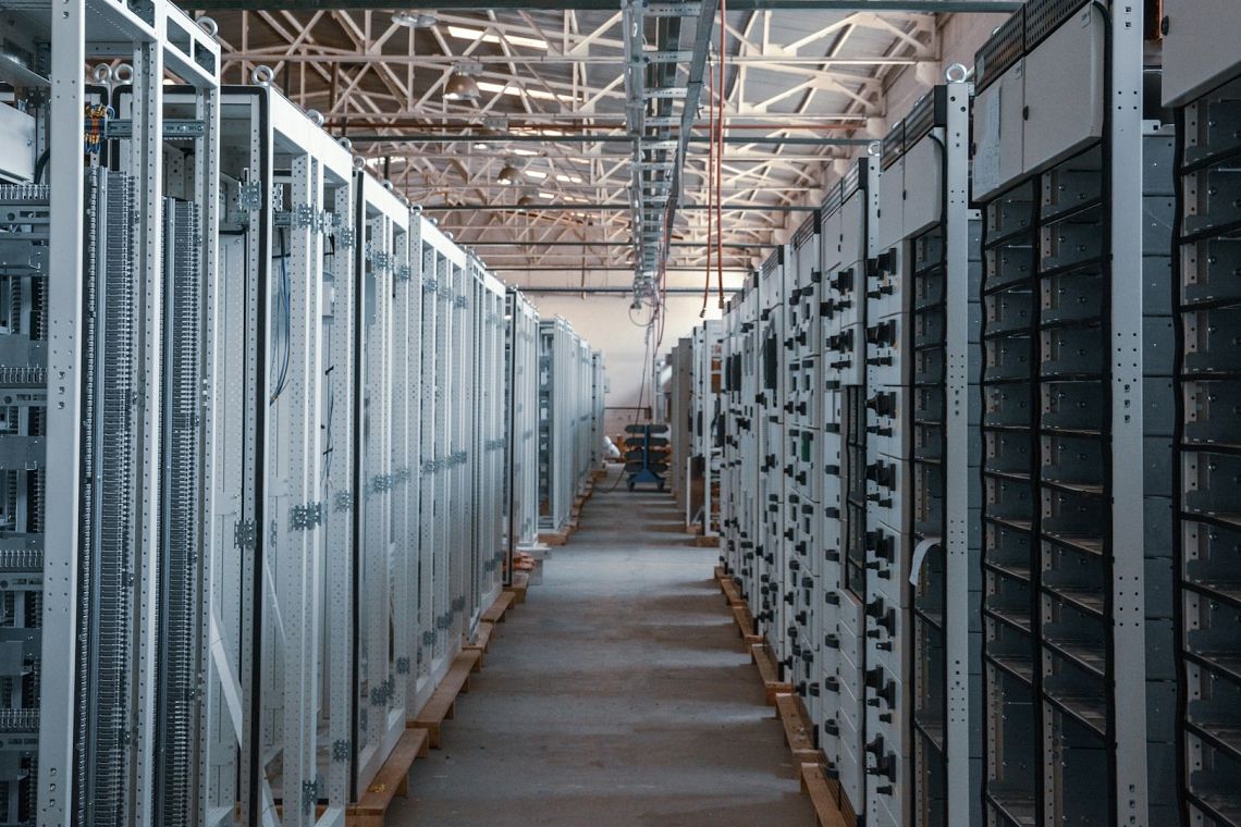 Data center. Dopo le proteste in Lombardia, a caccia di terreni in Puglia