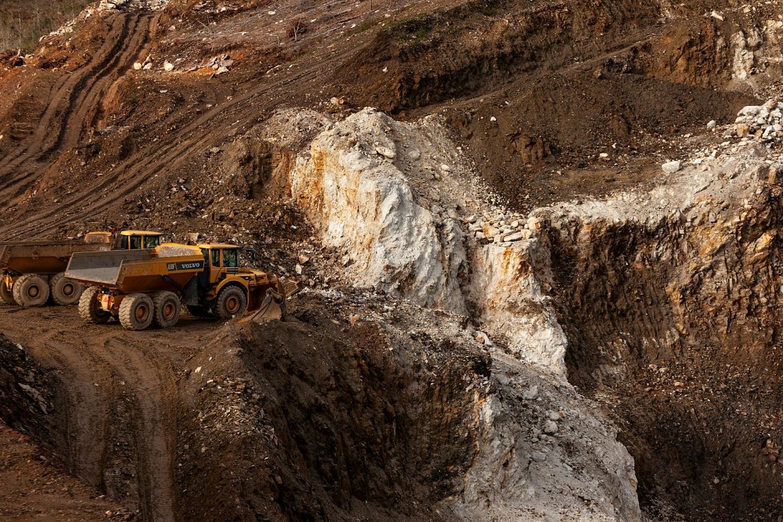 L’AI rivoluziona l’esplorazione mineraria: svelato uno dei più grandi giacimenti di Litio del Nord America