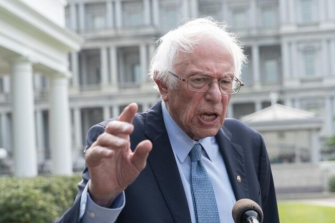 Il socialismo digitale in un solo paese. La proposta di Bernie Sanders per nazionalizzare a metà l’AI 