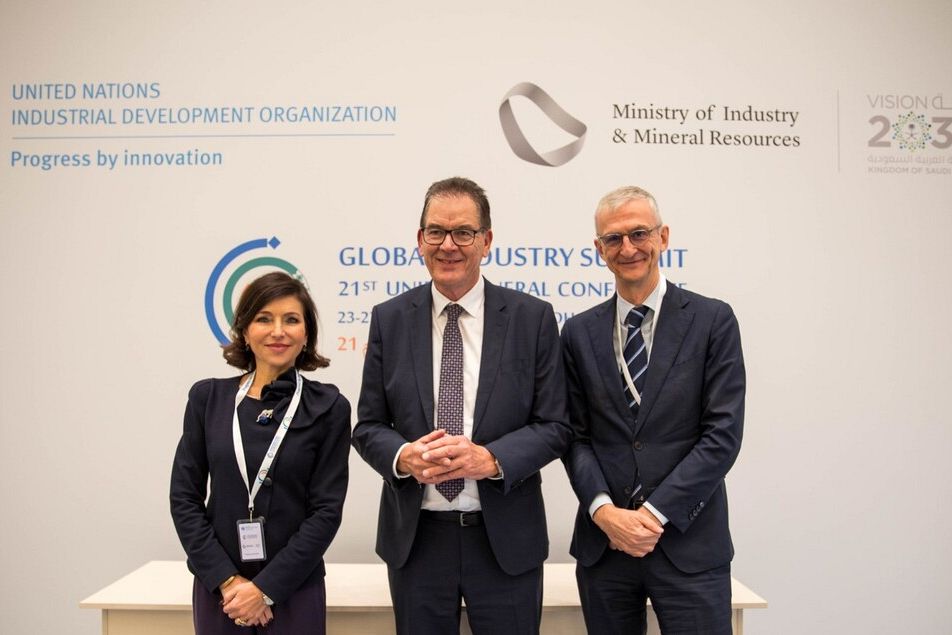 Unido: vision al 2050 per lo sviluppo industriale globale