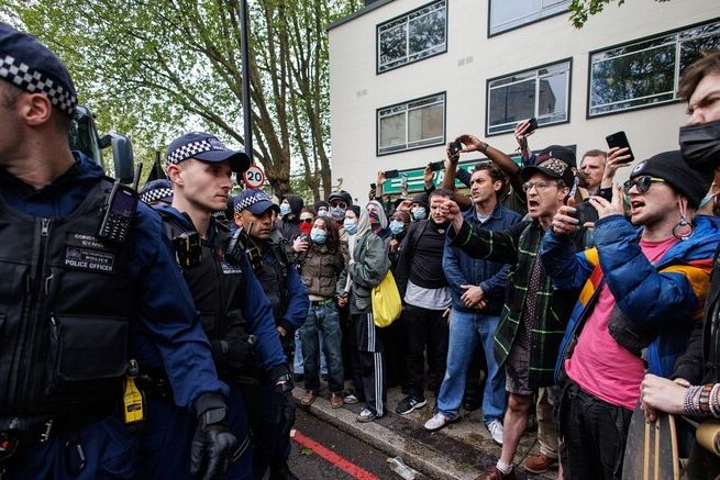 Il sentimento anti-immigrazione minaccia il futuro dei Paesi ad alto reddito