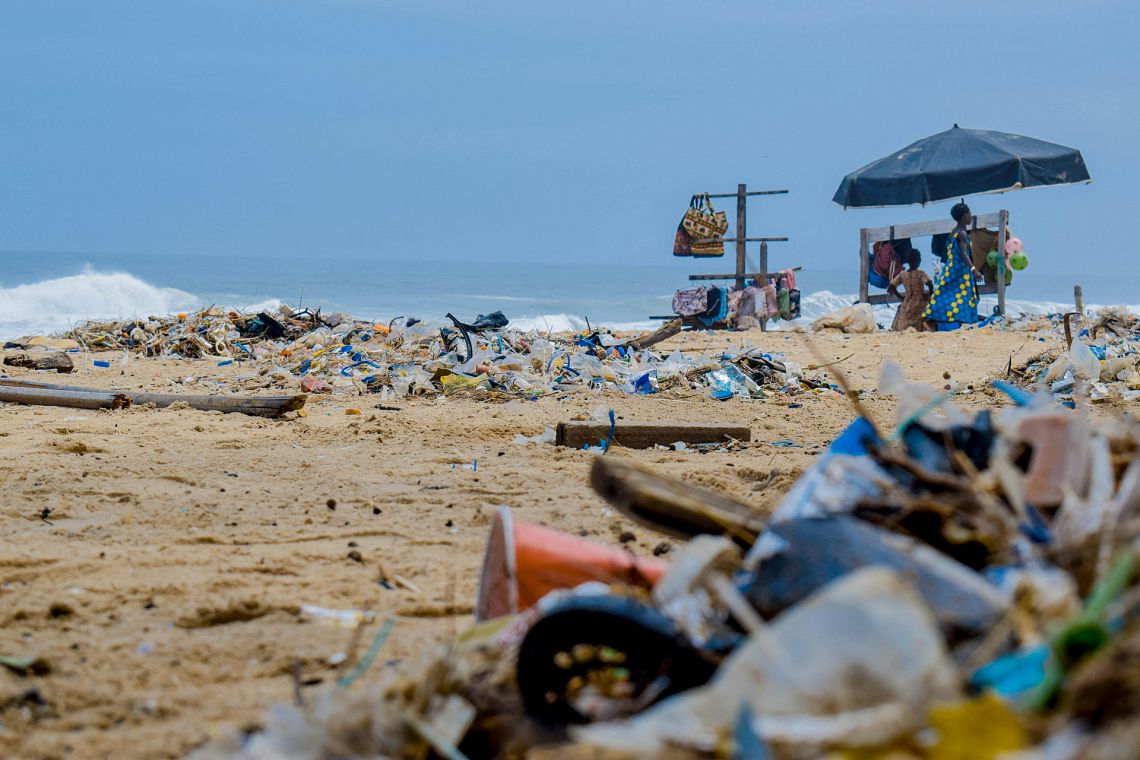 Inquinamento da plastica: i sei possibili scenari dell’Ocse