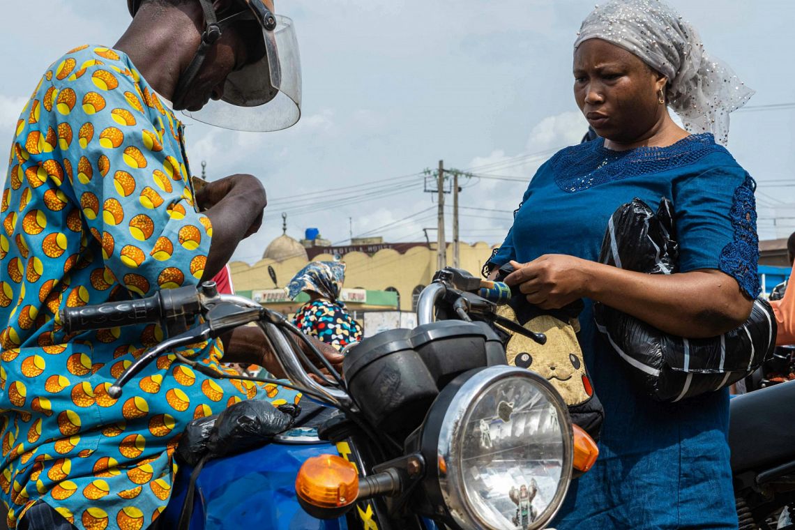 Aiuti in cambio di dati sanitari: la nuova strategia Usa in Africa