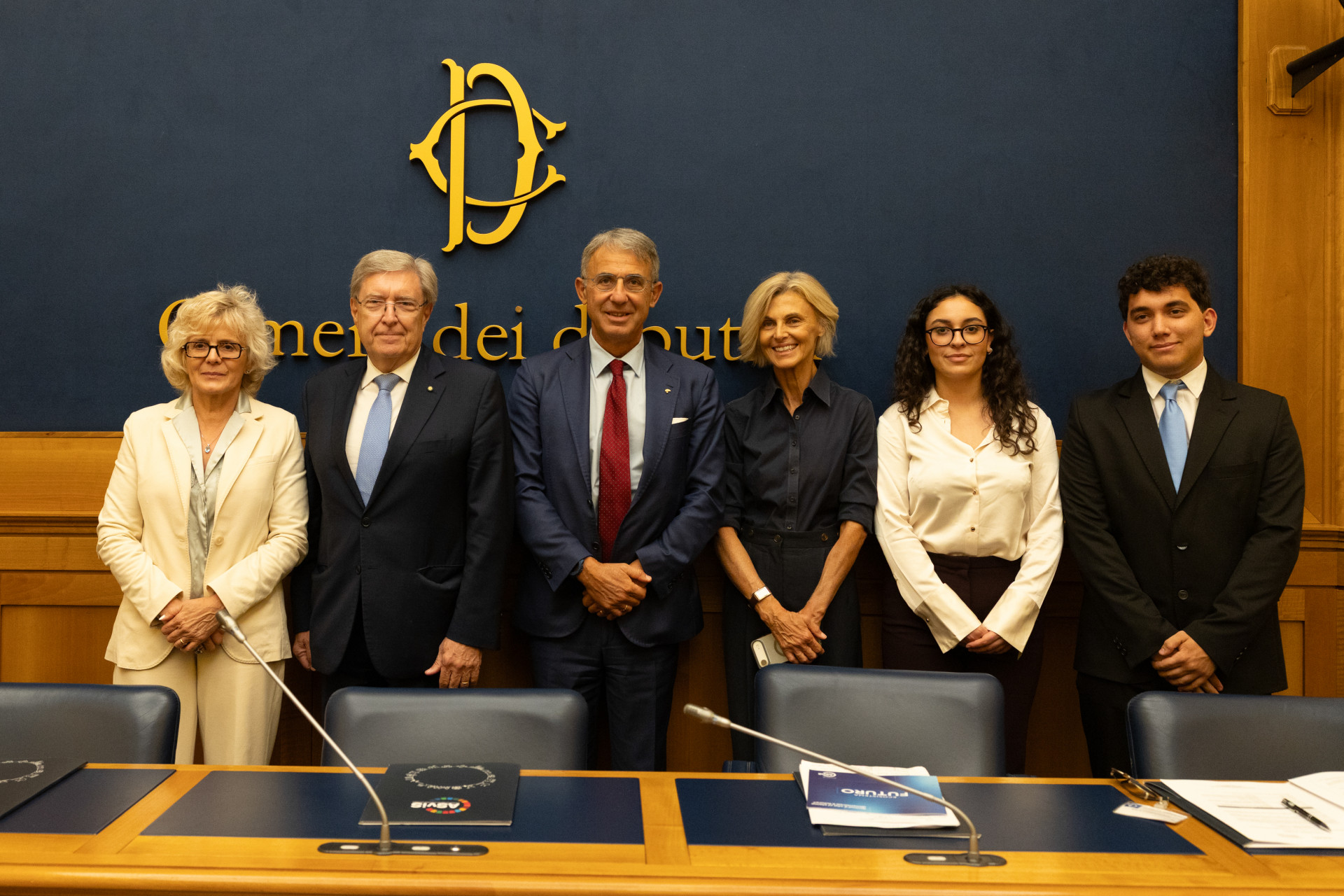 RIVEDI LA DIRETTA